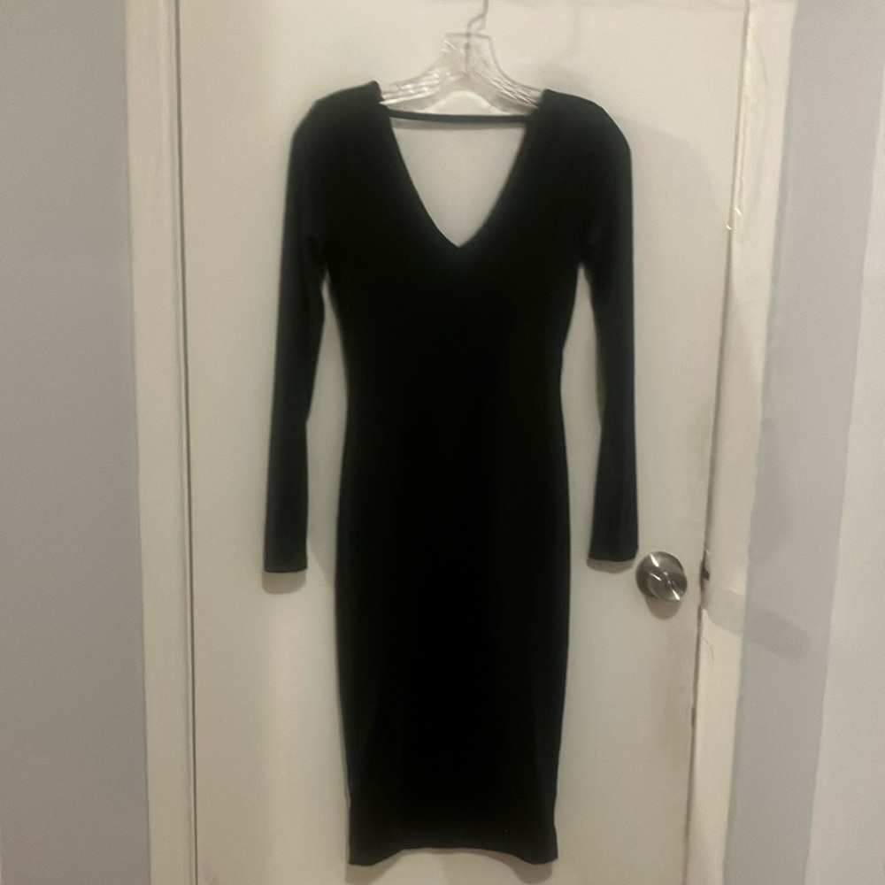 Madden Girl Black Bodycon V-Neck Long Sleeve Dress
